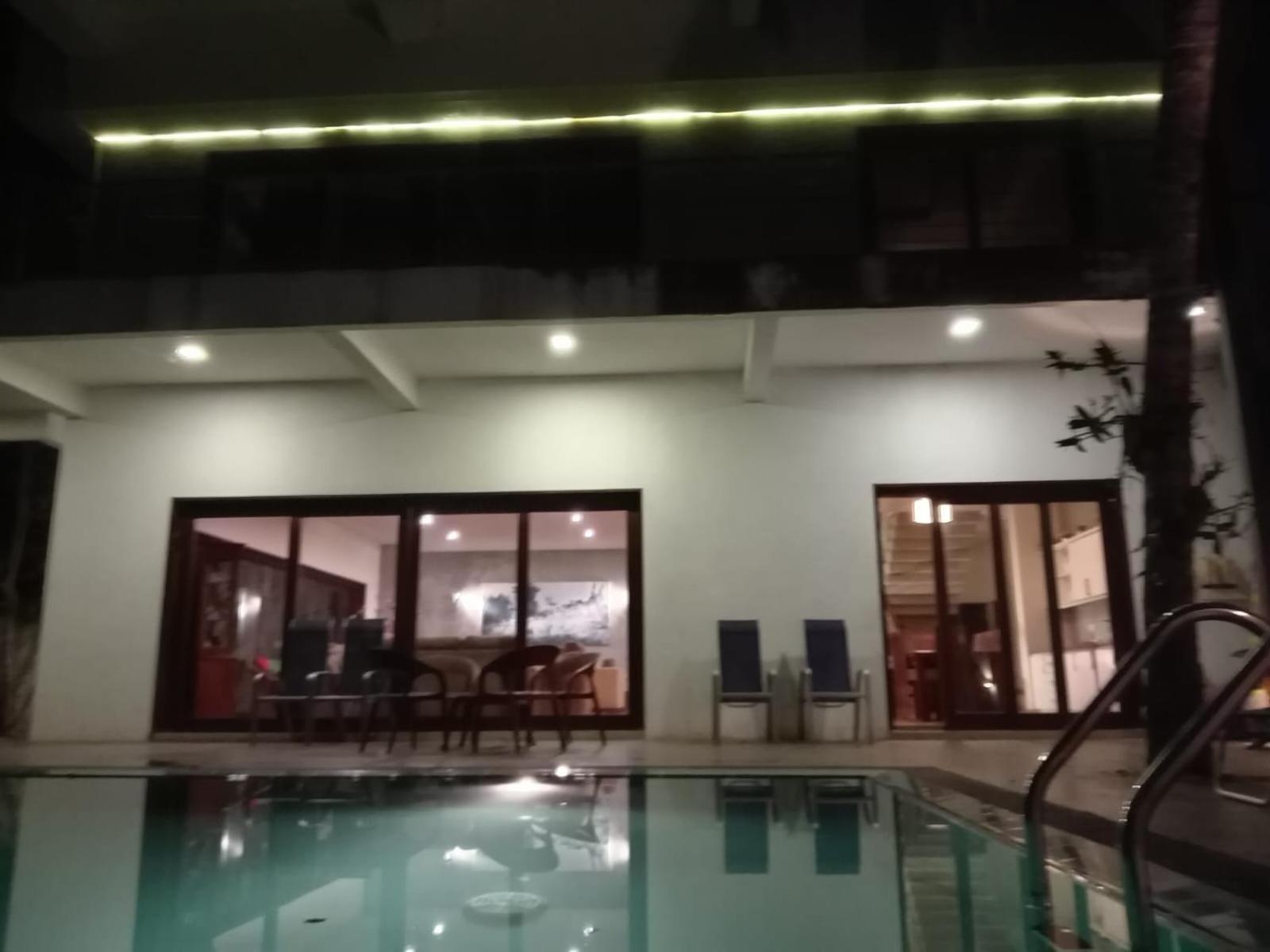 Thalangama Lakeview Lodge Battaramulla Eksteriør bilde
