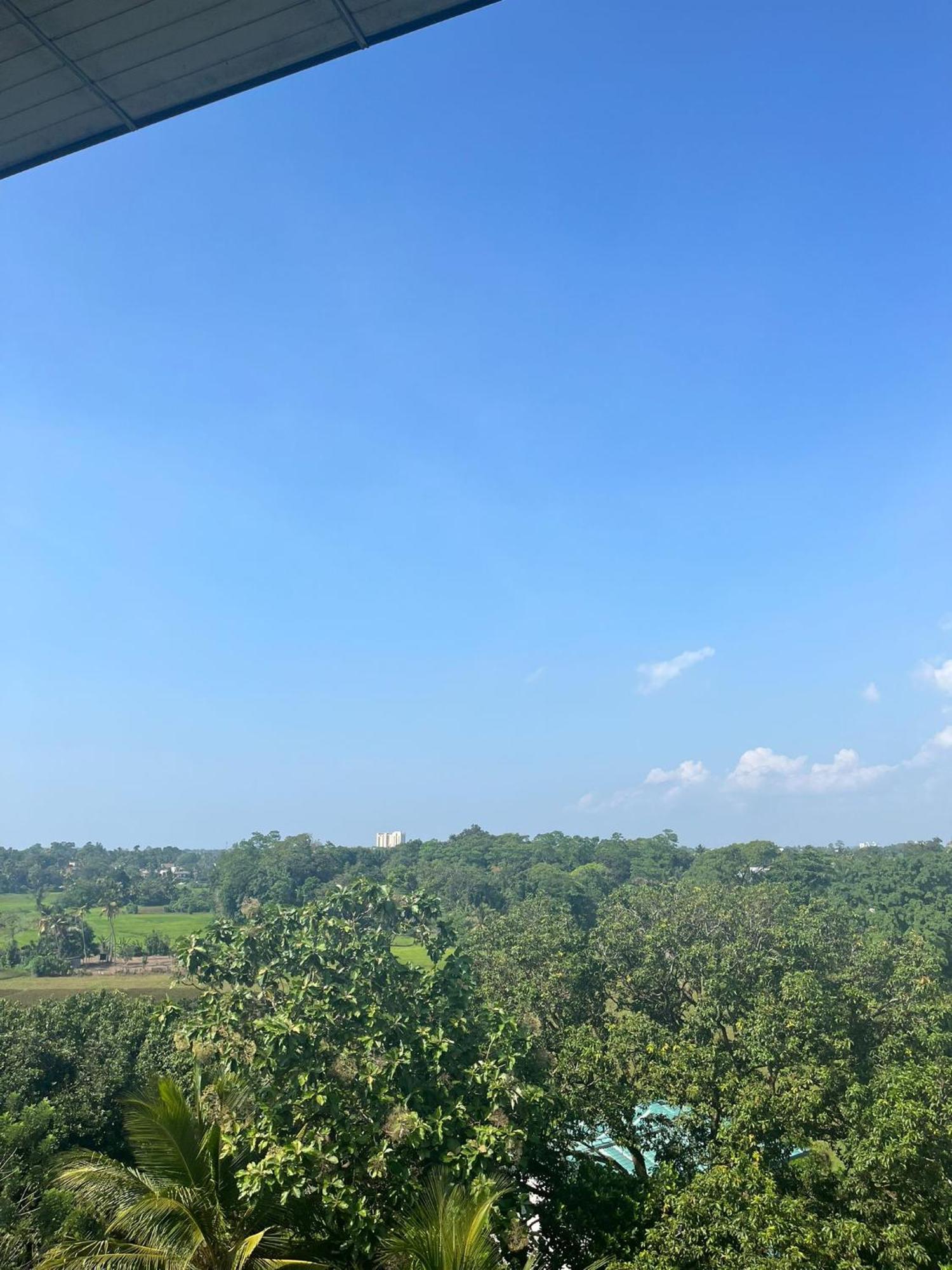 Thalangama Lakeview Lodge Battaramulla Eksteriør bilde