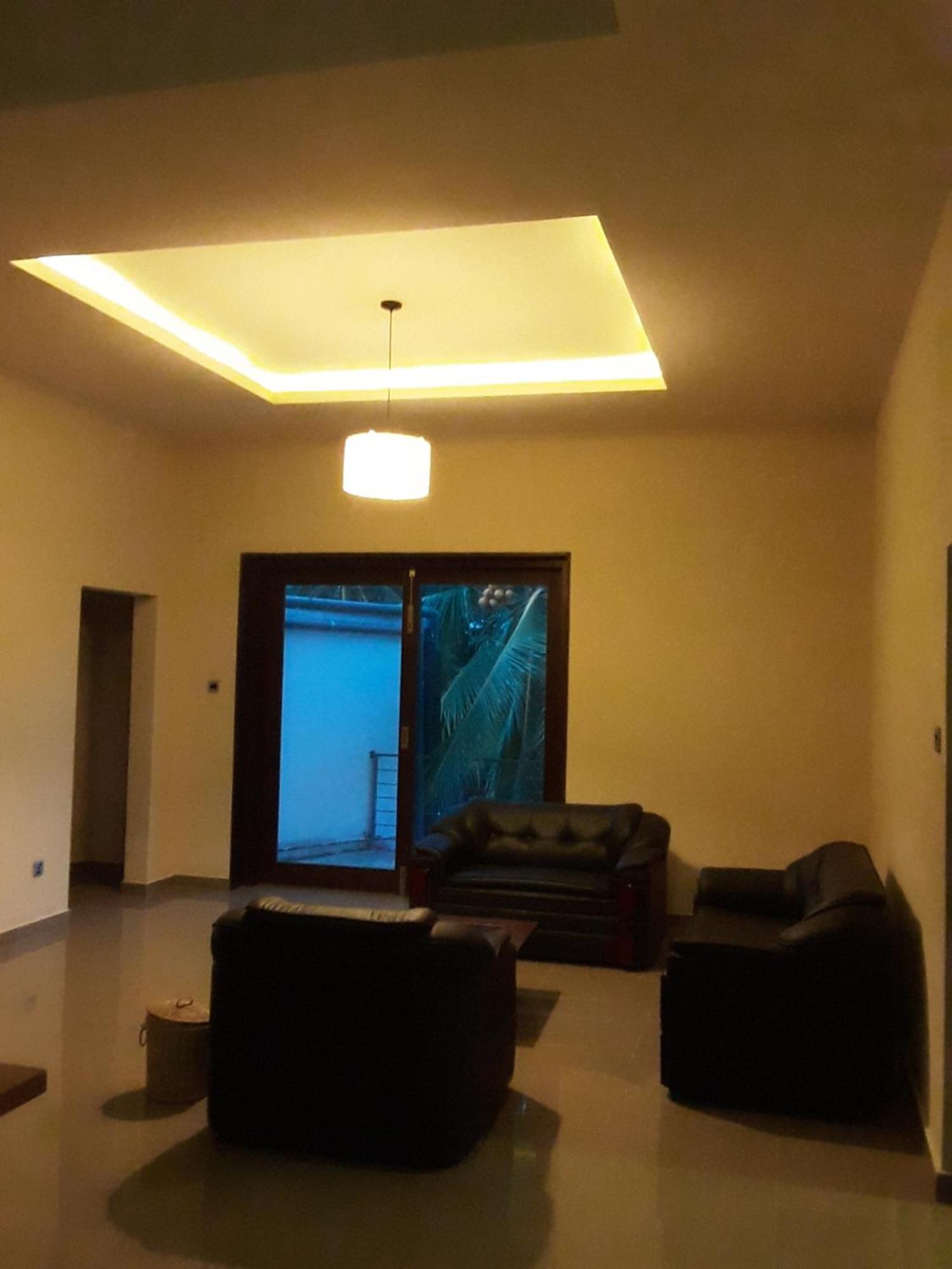 Thalangama Lakeview Lodge Battaramulla Eksteriør bilde