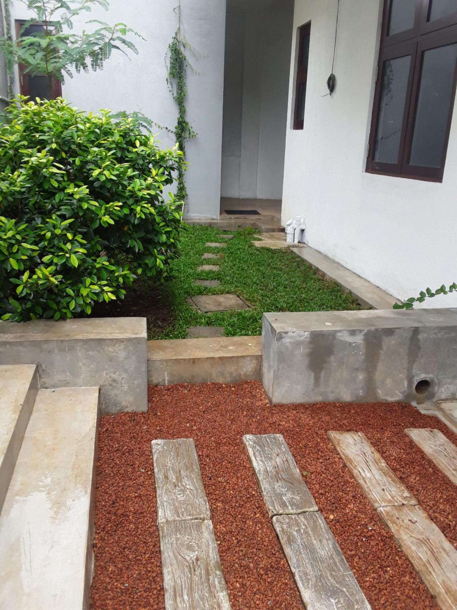Thalangama Lakeview Lodge Battaramulla Eksteriør bilde