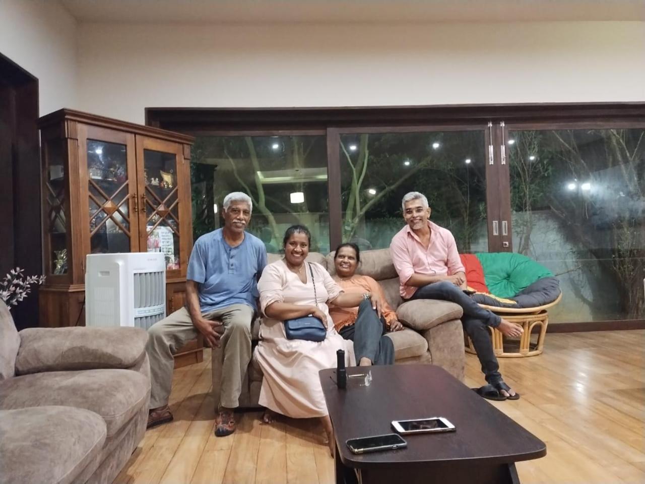 Thalangama Lakeview Lodge Battaramulla Eksteriør bilde